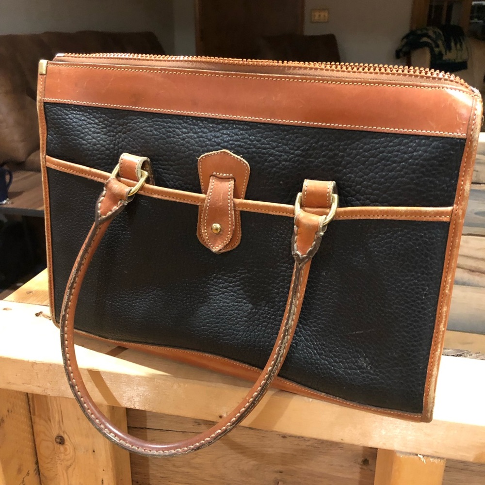 Vintage Dooney and Bourke Bag